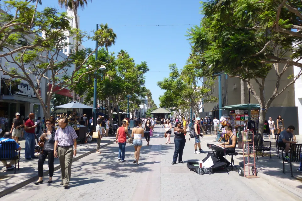Third Street Promenade Santa Monica